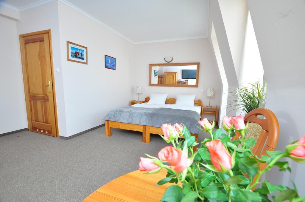 Aparthotel Mikolajki Rum bild