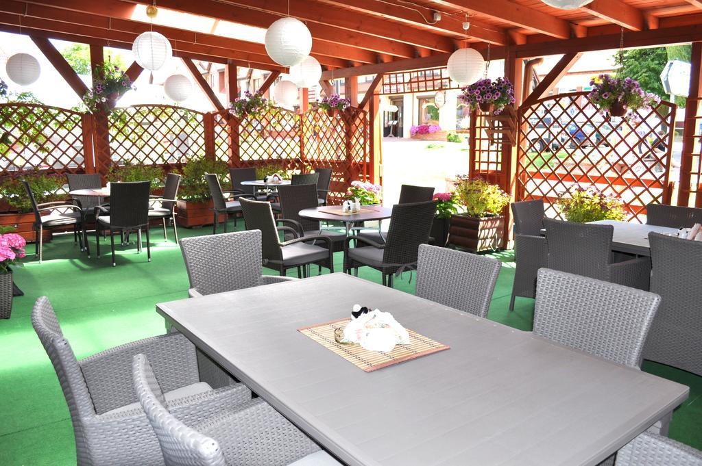 Aparthotel Mikolajki Exteriör bild